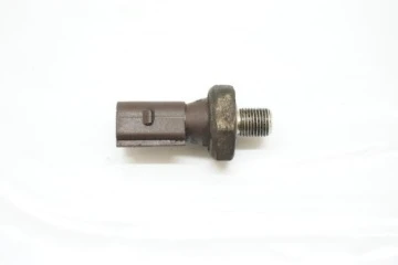ÖLJYNPAINEANTURI VW GOLF IV 1.9 TDI